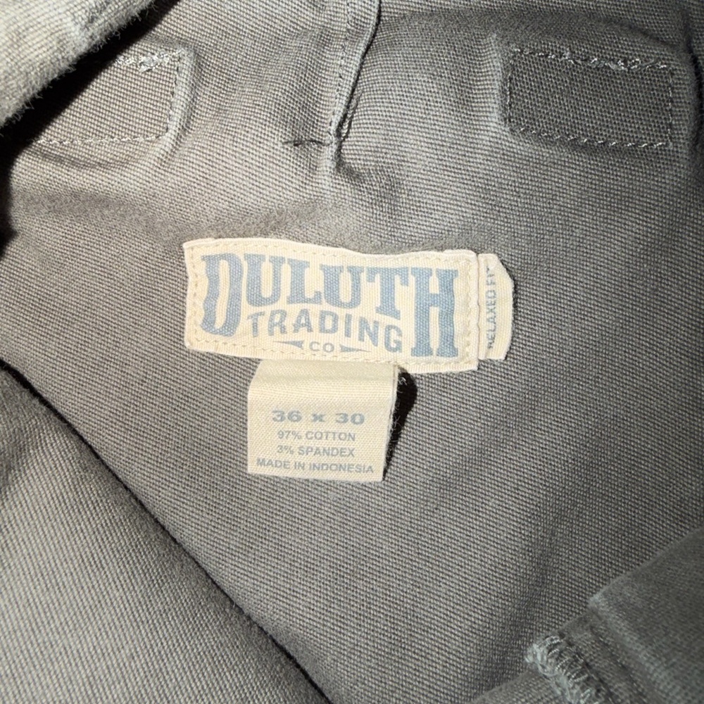 Duluth Trading Men's Flex Fire Hose Relaxed Fit Cargo Work Pants 36x30 Gray EUC - Picture 8 of 12